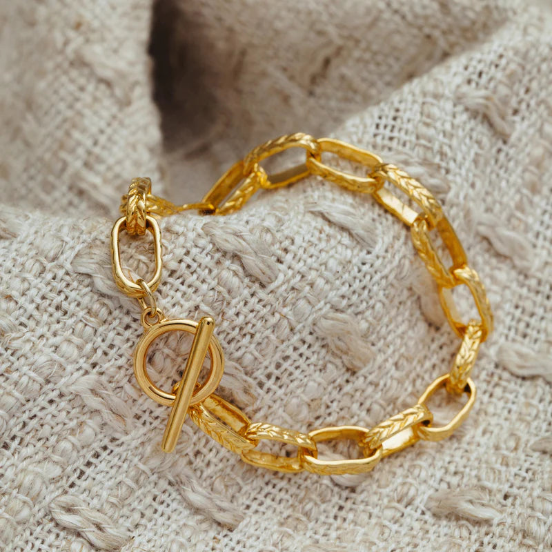 Textured Oval Link T-Bar Bracelet