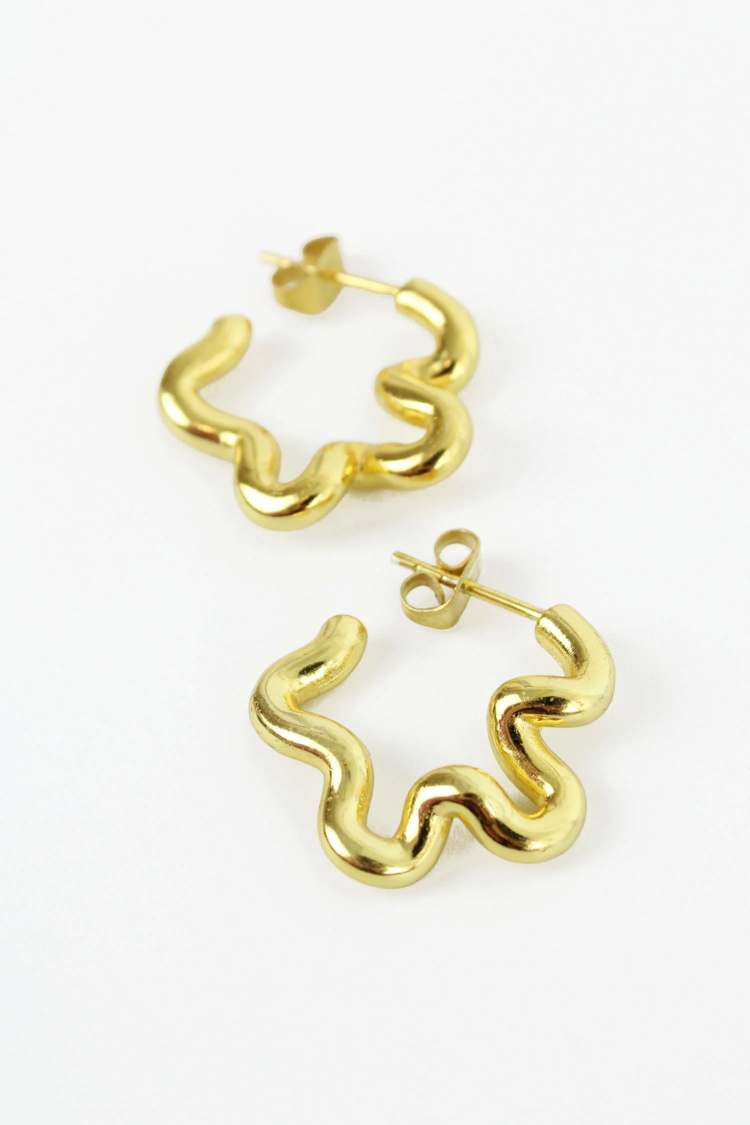 Wiggle Gold Earrings