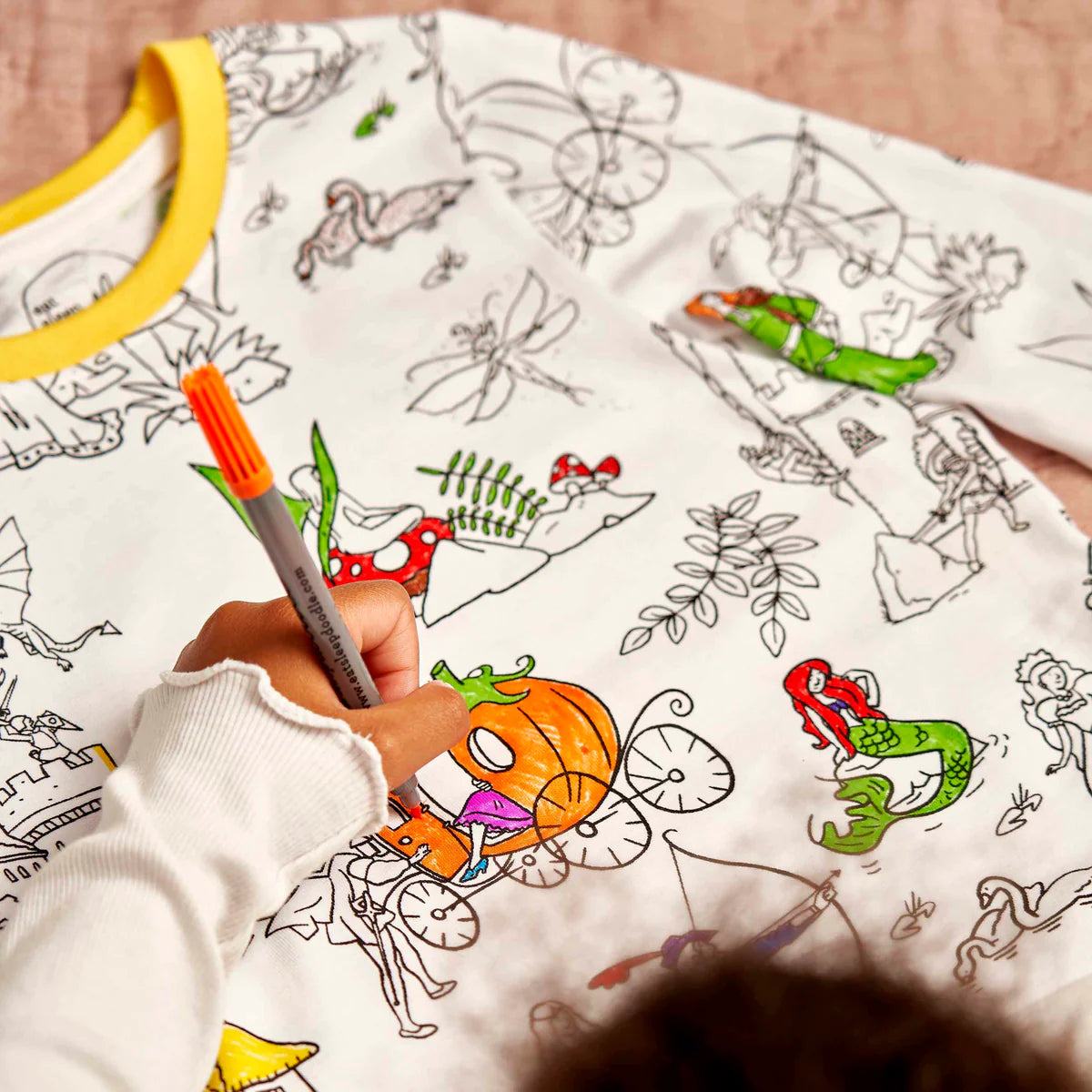 Eat Sleep Doodle - Fairytale PJs Age 4-5