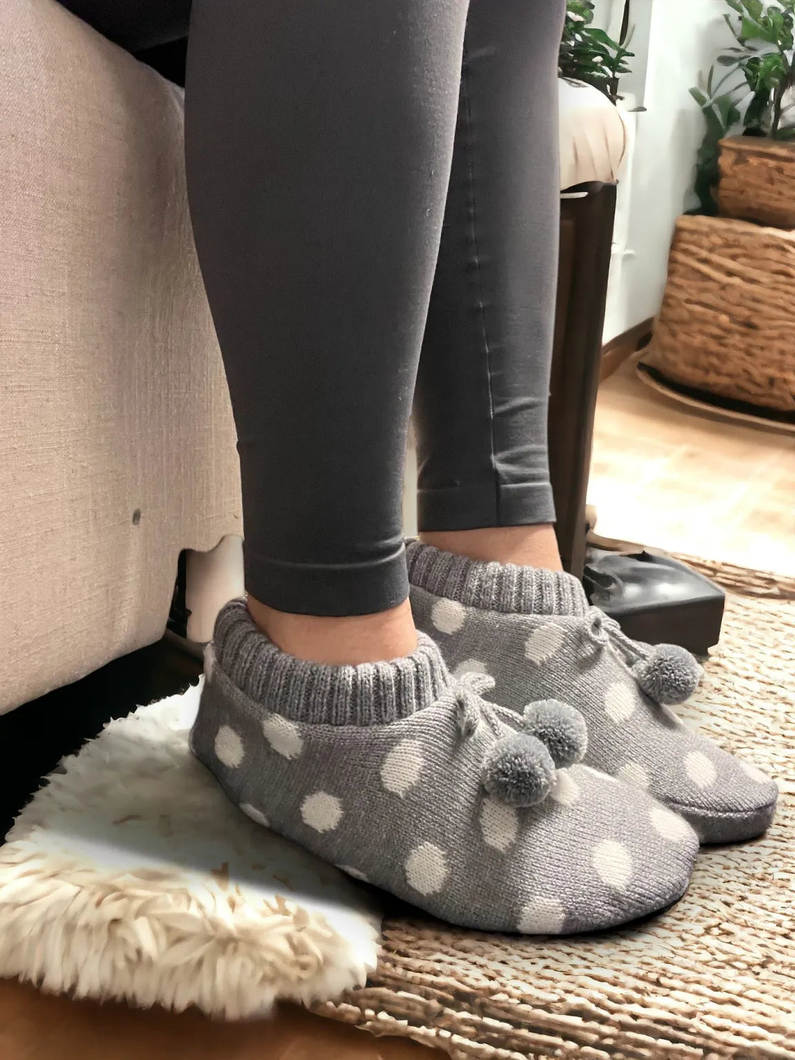 Cosy Slippers - Spots