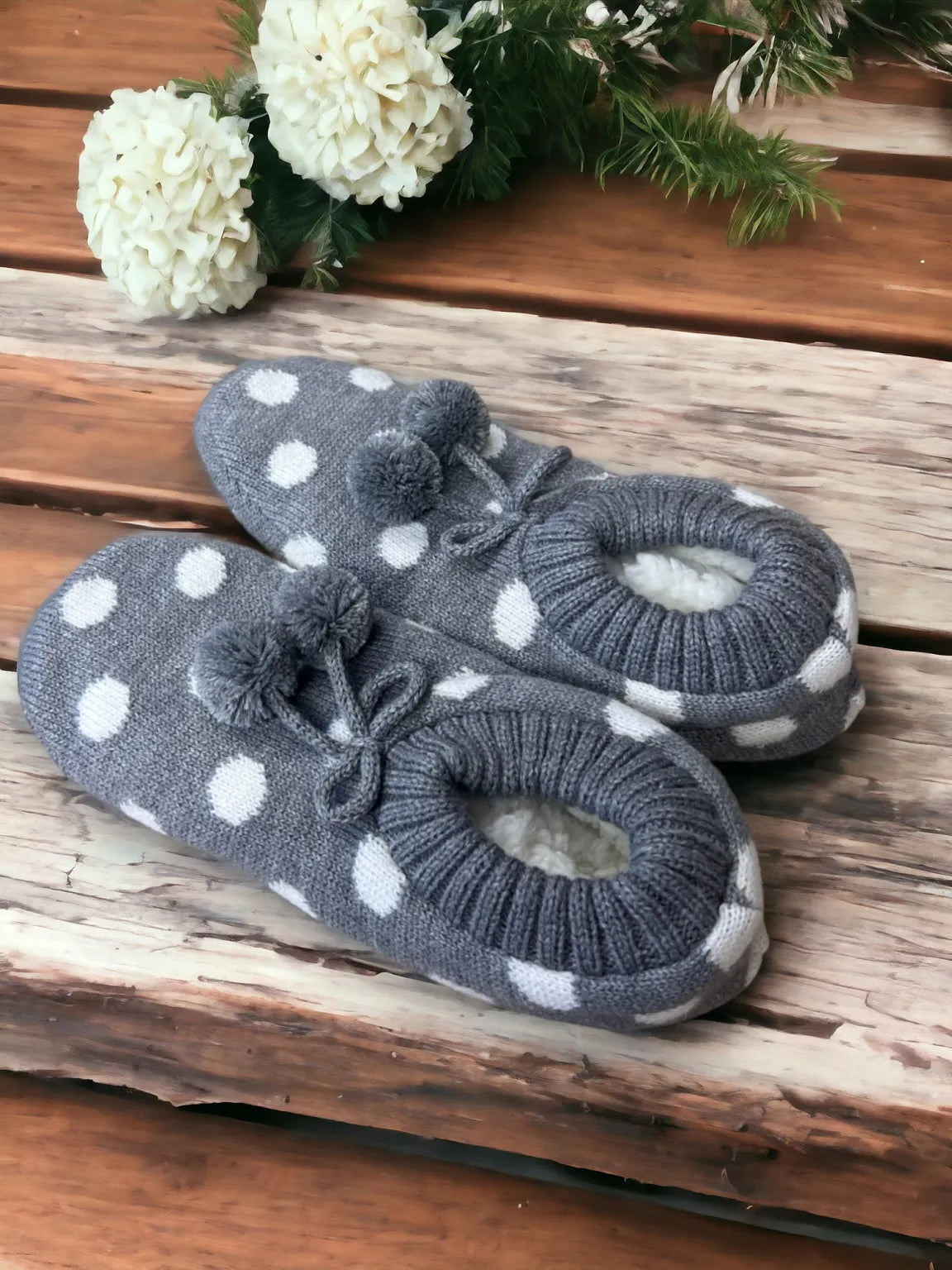 Cosy Slippers - Spots