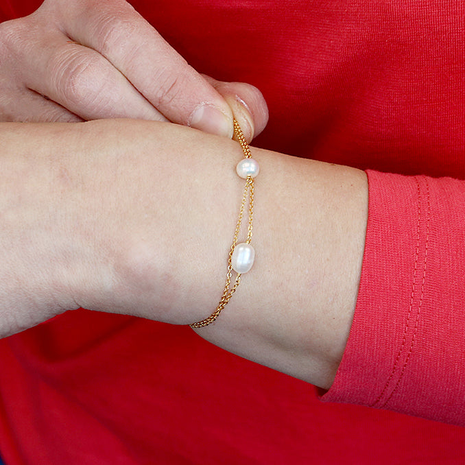 Teardrop and round freshwater pearl bracelet - Gold