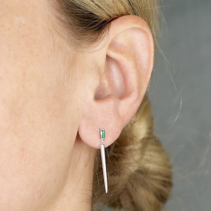 Stud long Cone Drop Emerald