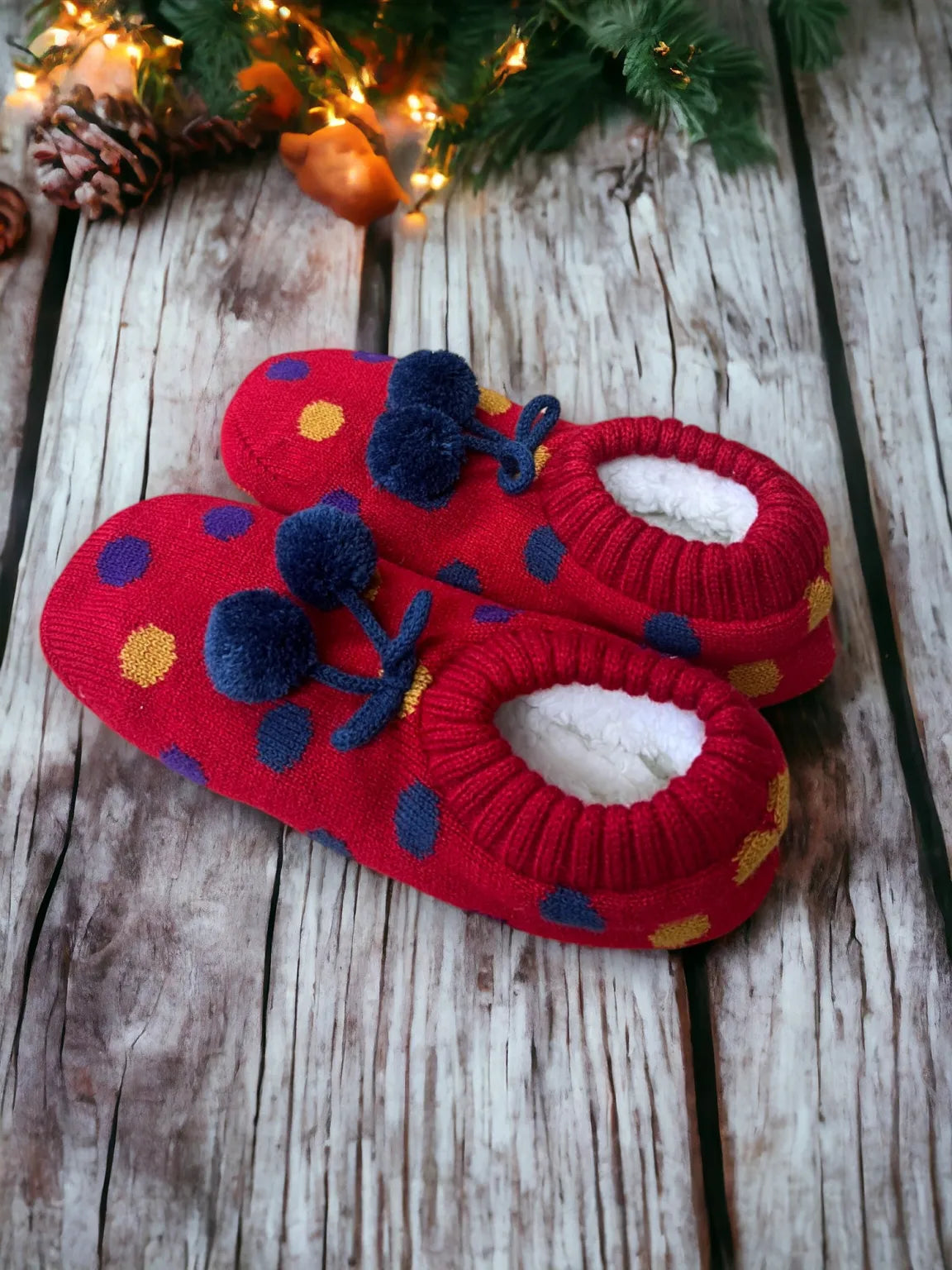 Cosy Slippers - Spots